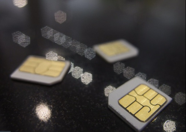 Huawei Ascend D quad SIM card